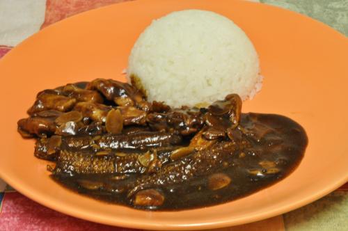 Kuřecí nudličky na mandlích s bambusem – Snadné recept z Čína kuchyně, hotový za 30 - 45 minut